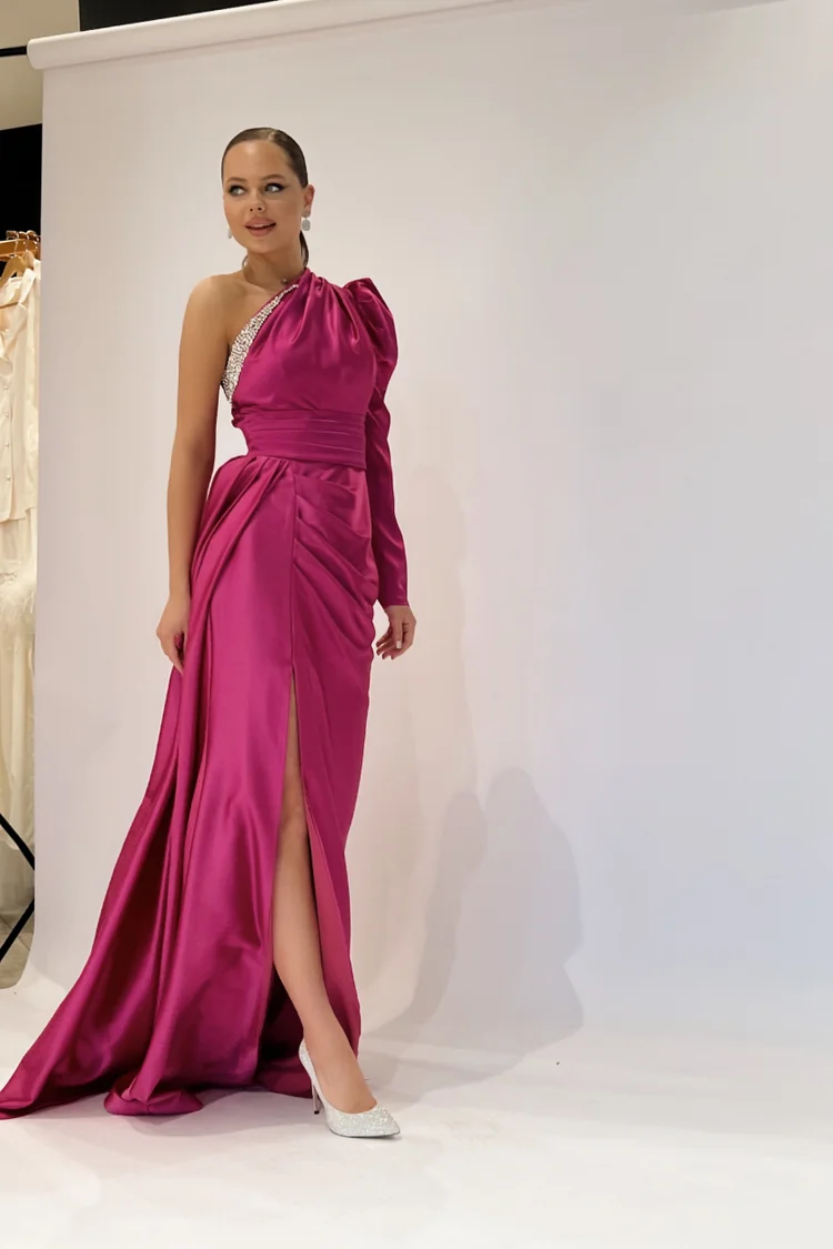 Купить вечернее платье Арт.4581 из вечерней коллекции в салоне «Мэри Трюфель» Арт.4581