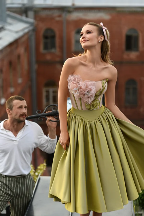 Купить вечернее платье «Далена» из вечерней коллекции 2025 в салоне «Мэри Трюфель» Далена