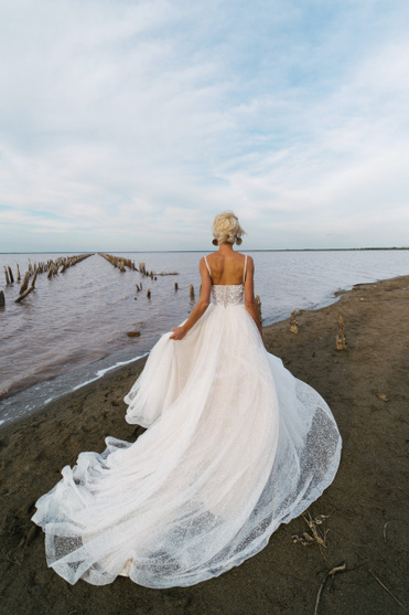 Купить свадебное платье «Тирса» Наталья Романова из коллекции Блаш 2022 года в салоне «Мэри Трюфель»