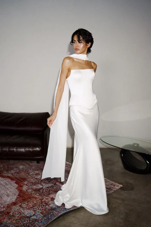 Простые свадебные платья