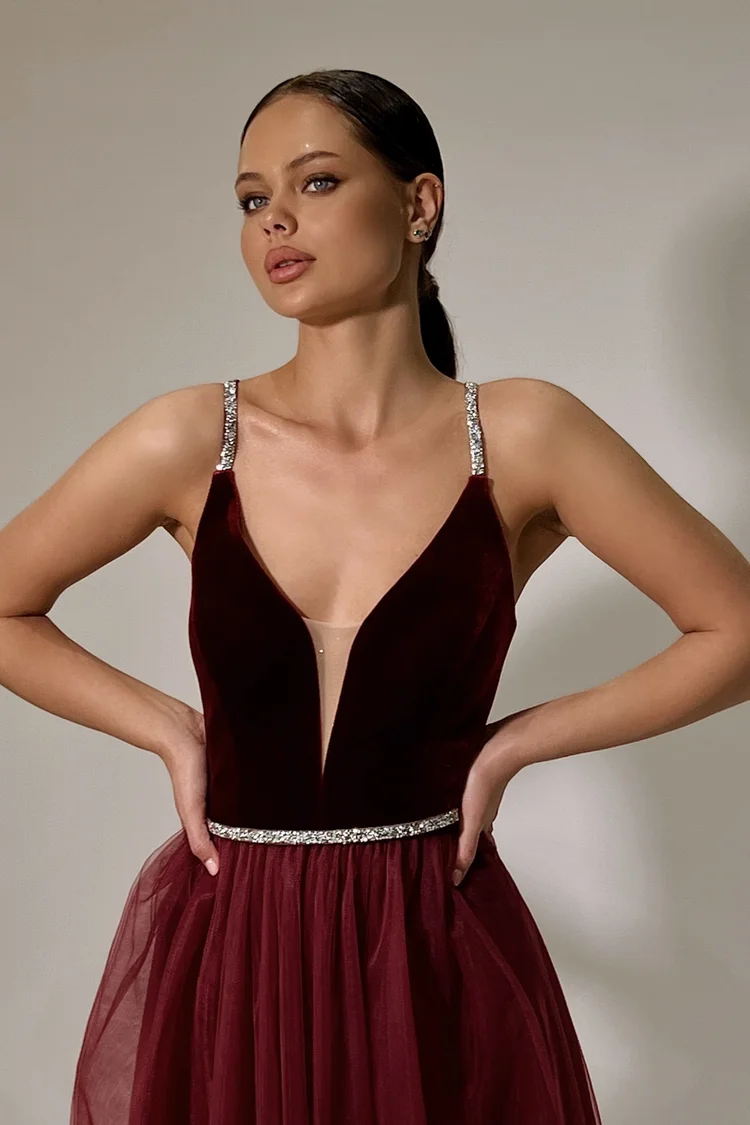 Купить вечернее платье «Рокси» из вечерней коллекции в салоне «Мэри Трюфель» Рокси