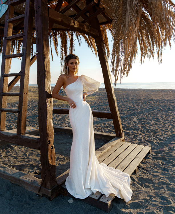 Best wedding dresses by Sonesta