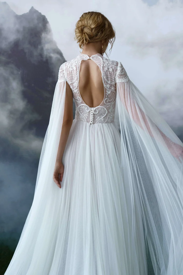 Купить свадебное платье «Вилланел» Бламмо Биамо из коллекции Сказка 2022 года в салоне «Мэри Трюфель» Вилланел