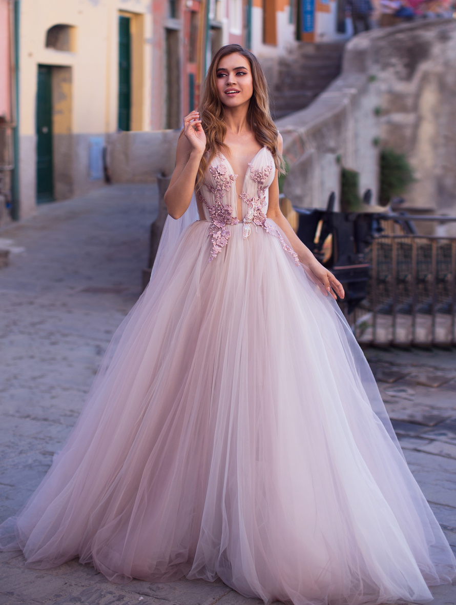 Купить свадебное платье «Петуния» Анже Этуаль из коллекции 2019 года в салоне свадебных платьев