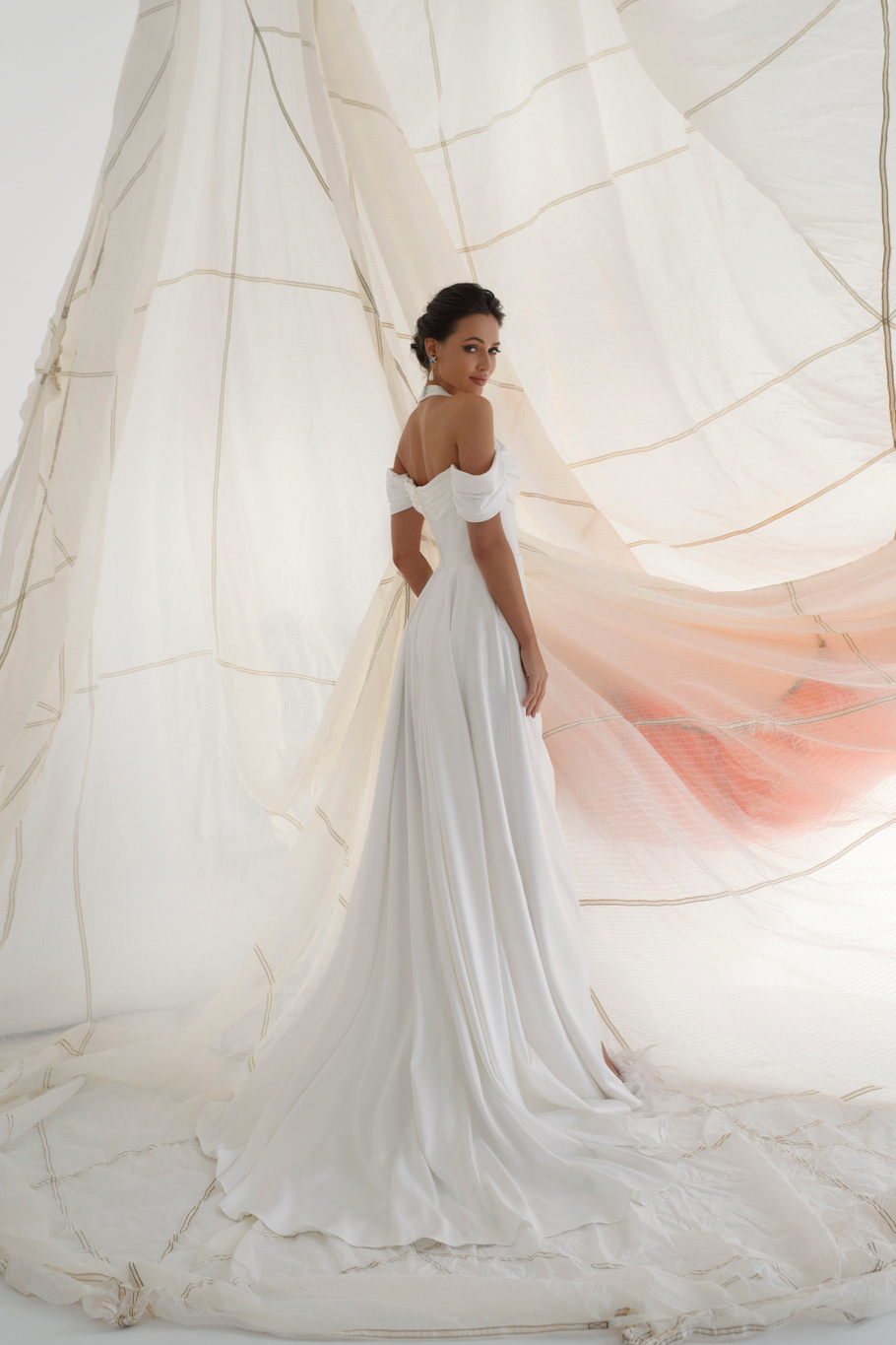 Купить свадебное платье «Малибу» Эйв из коллекции Пташка 2023 года в салоне «Мэри Трюфель»