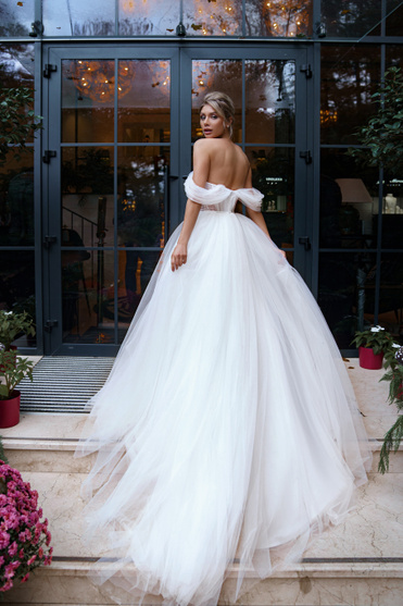 Купить свадебное платье «Адель» Сонеста из коллекции 2022 года в салоне «Мэри Трюфель»