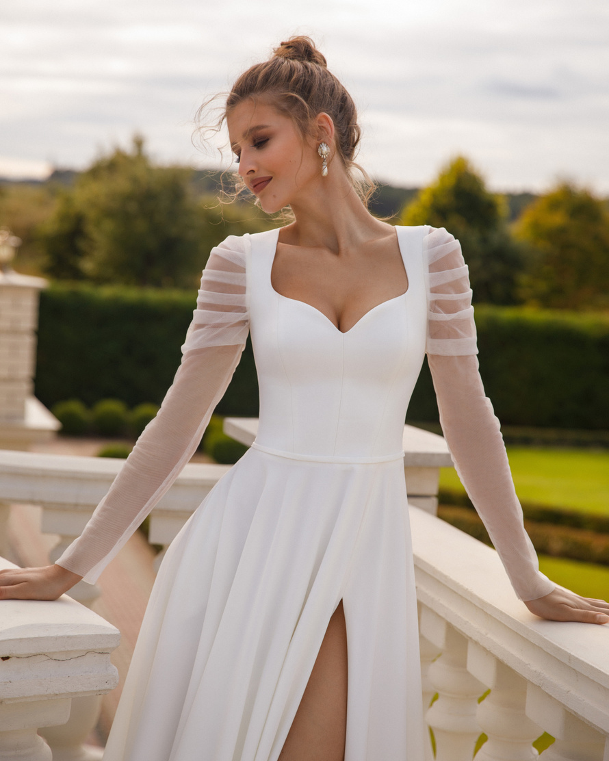 Купить свадебное платье «Соланж» Стрекоза из коллекции Версаль 2022 года в салоне «Мэри Трюфель»
