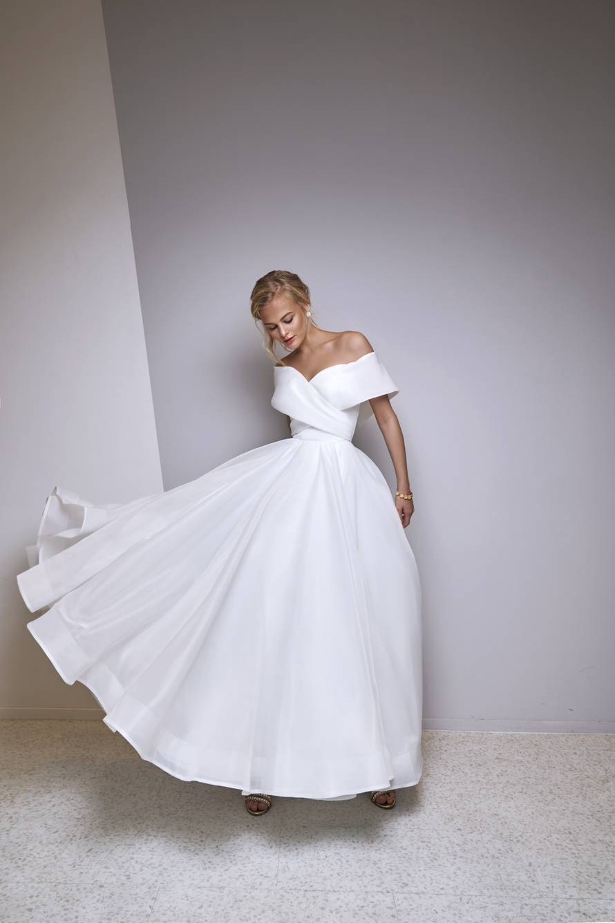 Свадебное платье «Олджи» Марта — купить в Екатеринбурге платье Олджи из коллекции 2021 года