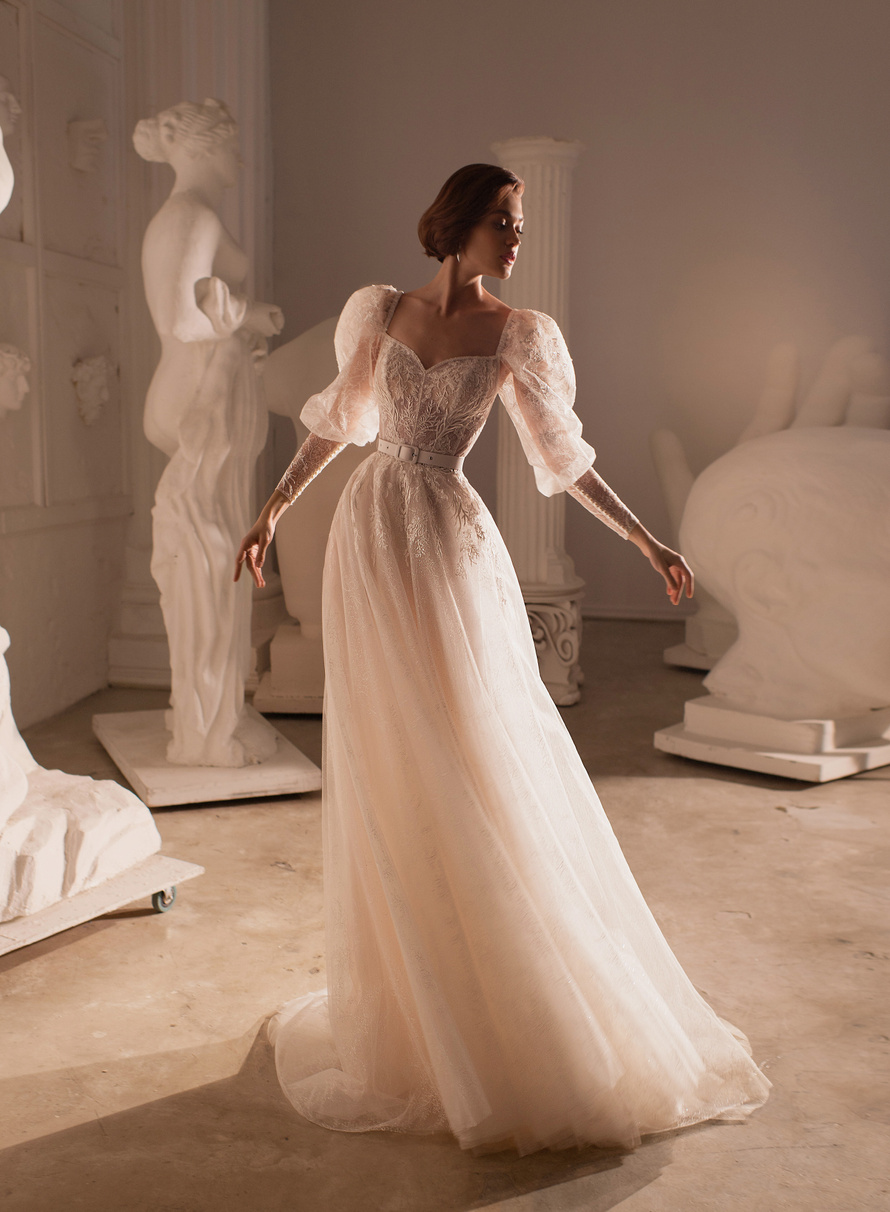 Свадебное платье Ладжита Кукла — купить в Волгограде платье Ладжита из коллекции Олимп 2022