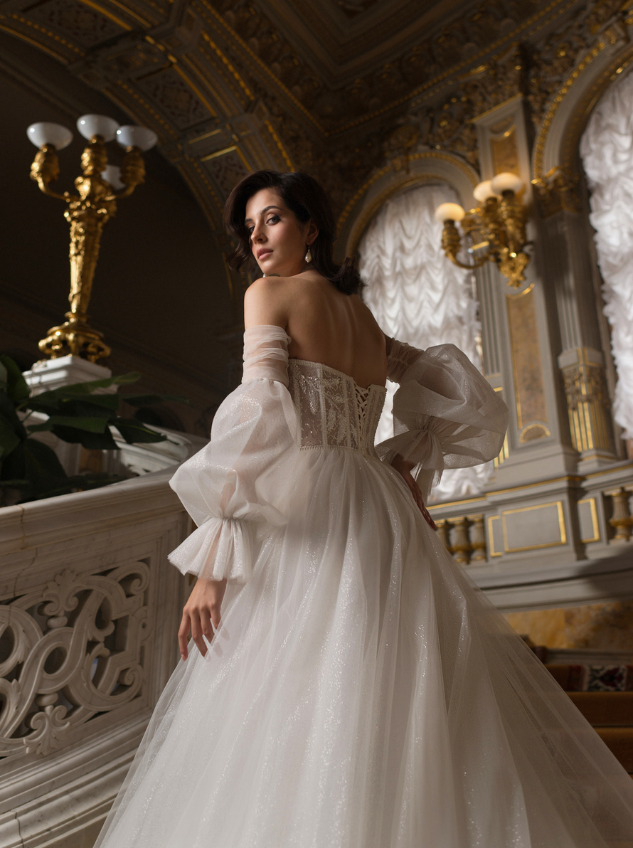 Купить свадебное платье «Скайли» Мэрри Марк из коллекции Мистерия 2023 года в салоне «Мэри Трюфель»