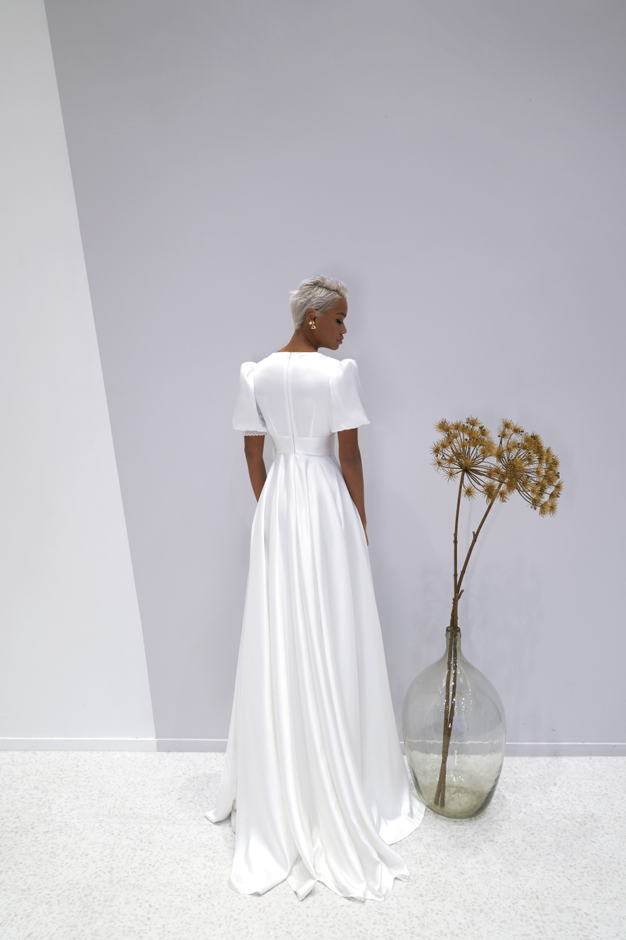 Свадебное платье «Орандж» Марта — купить в Нижнем Новгороде платье Орандж из коллекции 2021 года