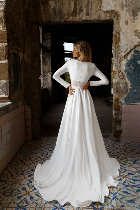 Купить свадебное платье «Нелиа» Сонеста из коллекции 2022 года в салоне «Мэри Трюфель»
