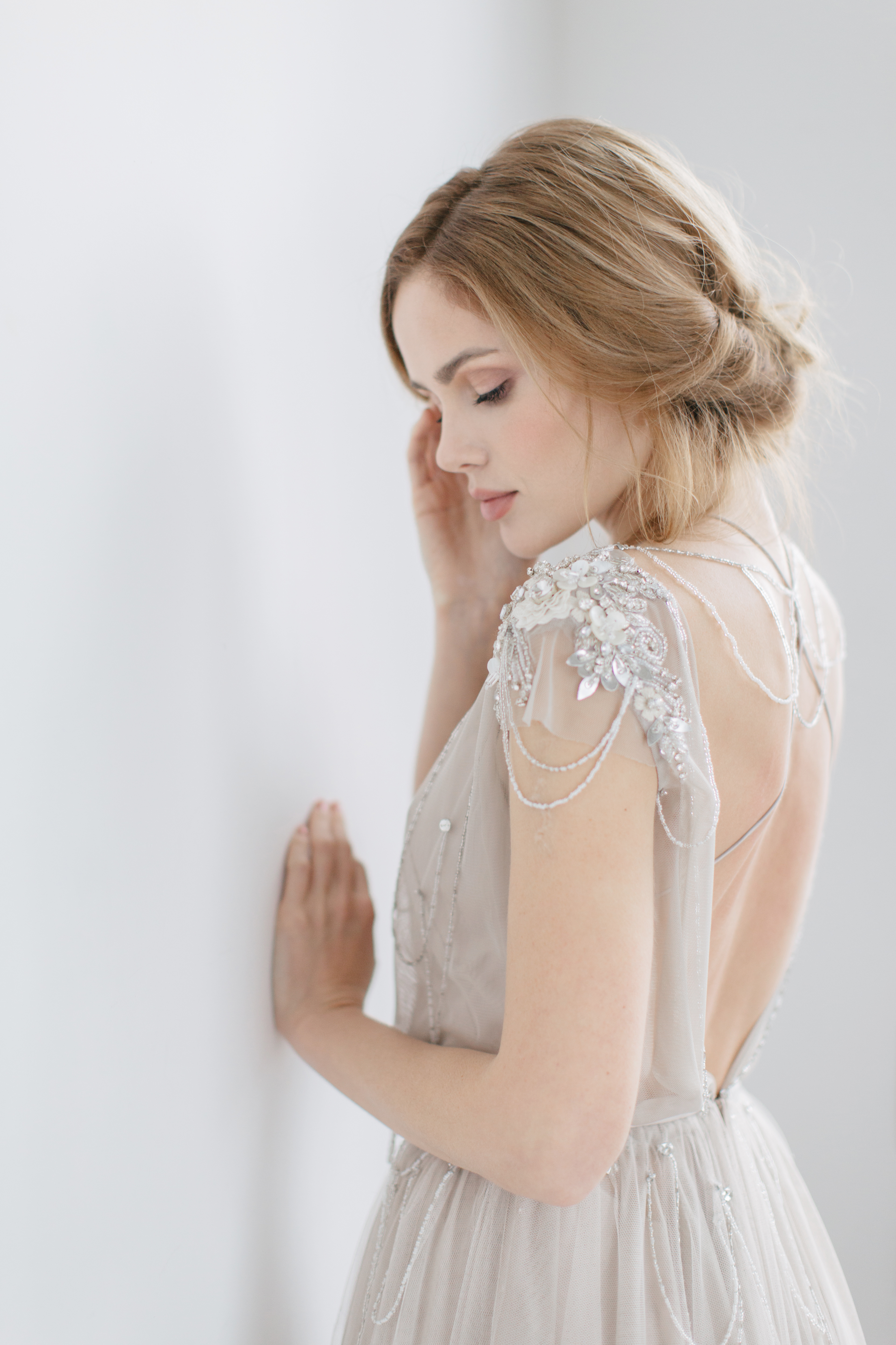 Купить свадебное платье «Иванел» Рара Авис из коллекции Веддинг Блум 2016 года в интернет-магазине «Мэри Трюфель»