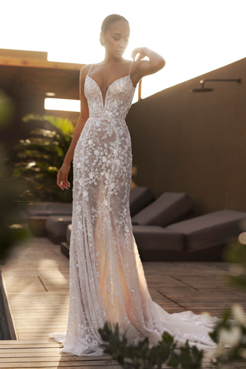 Купить свадебное платье Селена Наталья Романова из коллекции 2024 года в салоне «Мэри Трюфель»