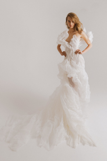 Купить свадебное платье «Феникс» Лана Мариненко из коллекции 2024 года в салоне «Мэри Трюфель»