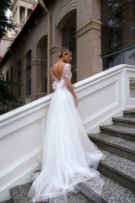 Купить свадебное платье «Мейджа» Сонеста из коллекции 2022 года в салоне «Мэри Трюфель»