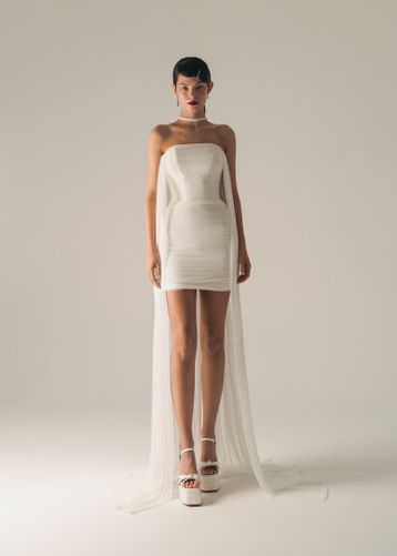 Buy wedding dress «Mia» Lana Marienko from the collection of 2023 in the boutique “Mary Trufel”