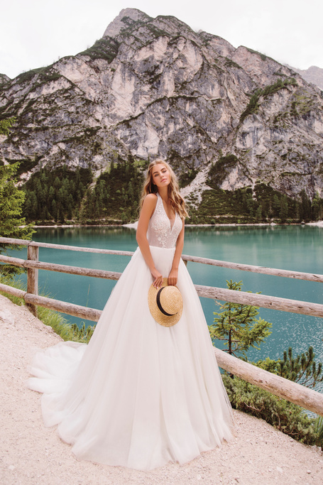 Купить свадебное платье «Монблан» Армония из коллекции Роза Ветров 2019 в интернет-магазине