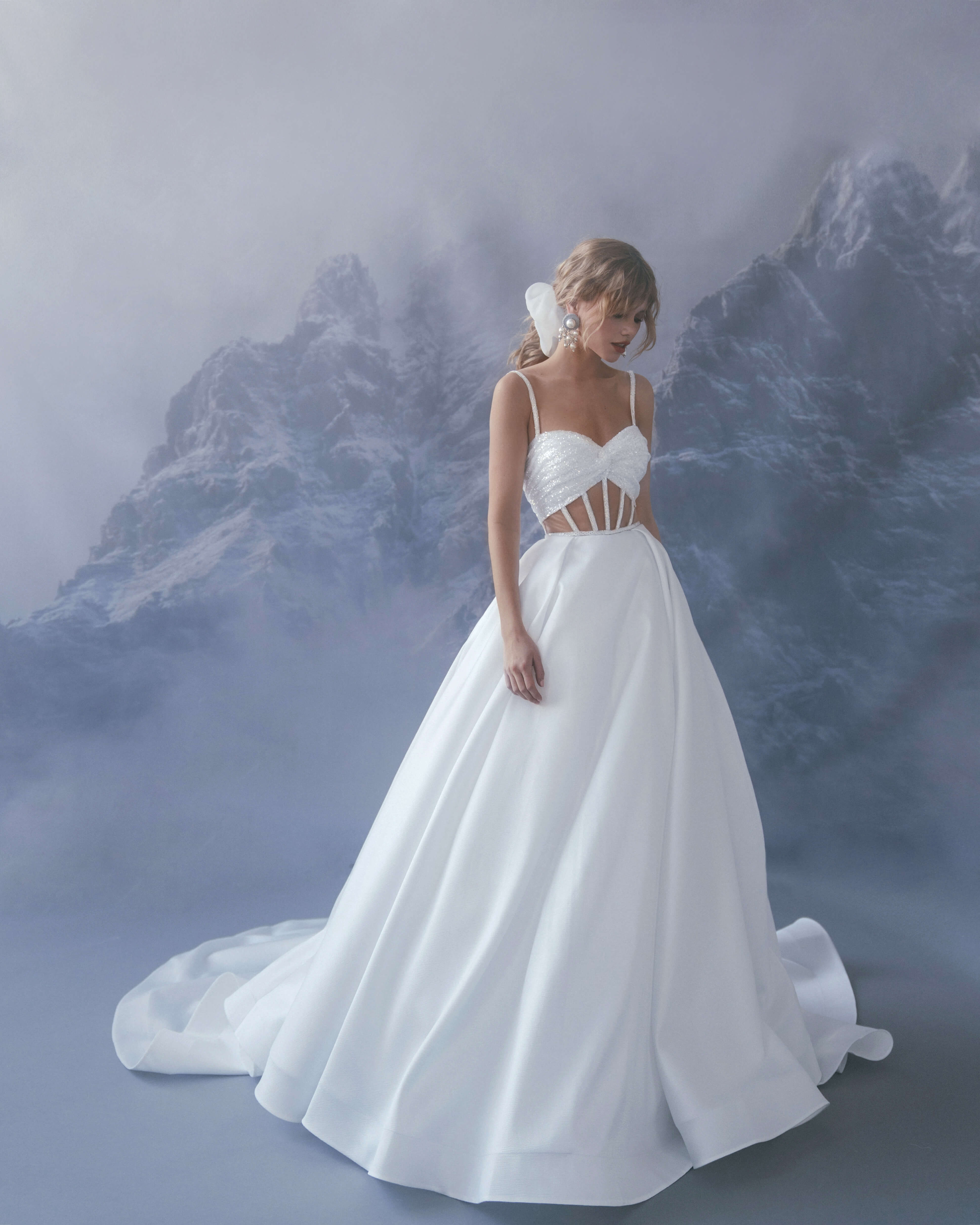 Купить свадебное платье «Дороте» Бламмо Биамо из коллекции Сказка 2022 года в салоне «Мэри Трюфель»