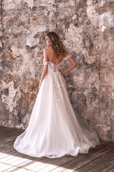 Купить свадебное платье Арт. 22008 Бланни из коллекции 2023 года в салоне «Мэри Трюфель»