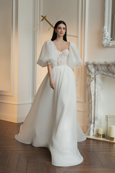 Купить свадебное платье «Орэй» Татьяна Каплун из коллекции 2022 года в салоне «Мэри Трюфель»