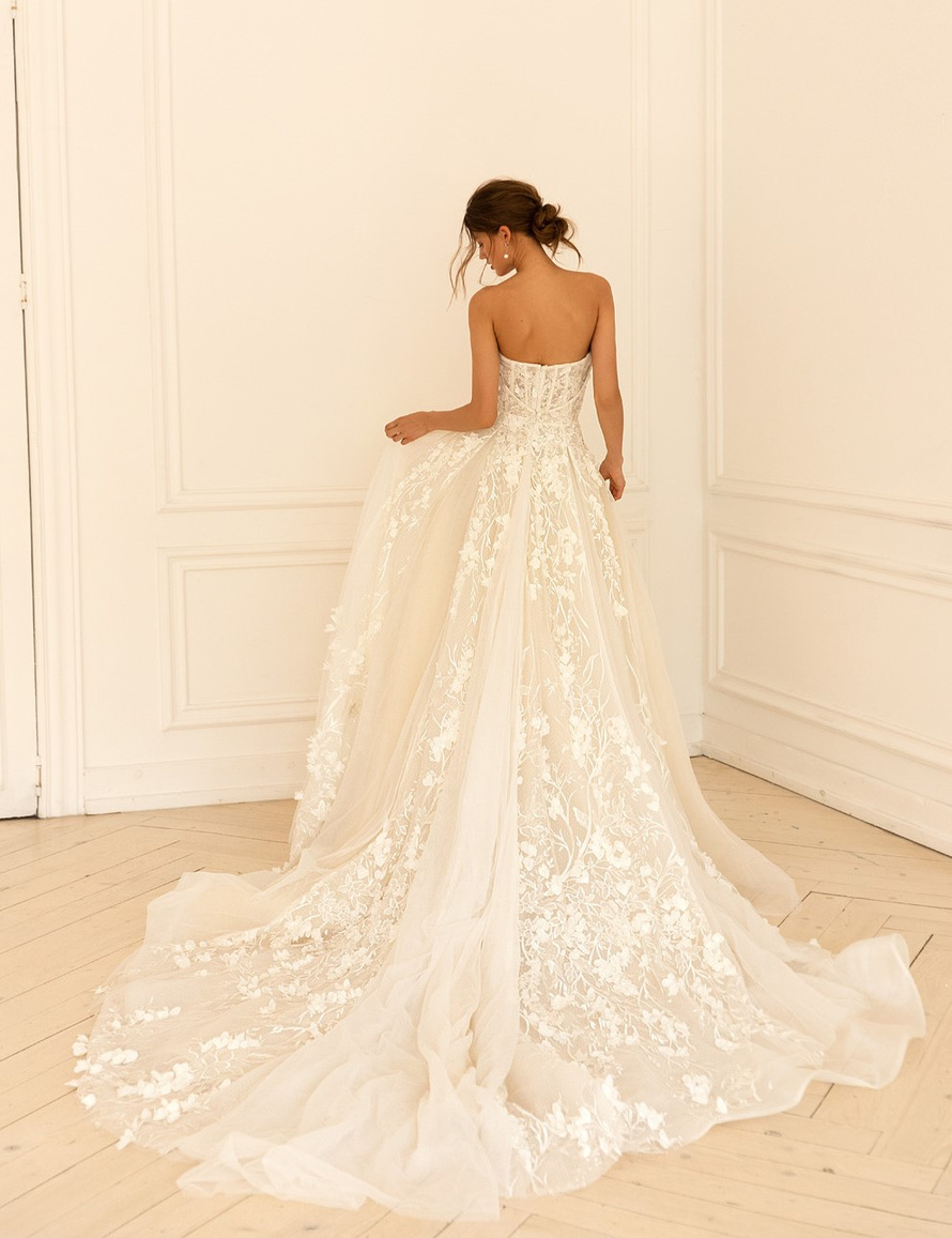 Купить свадебное платье «Харизма» Кристал Дизайн из коллекции Романс 2021 в интернет-магазине «Мэри Трюфель»