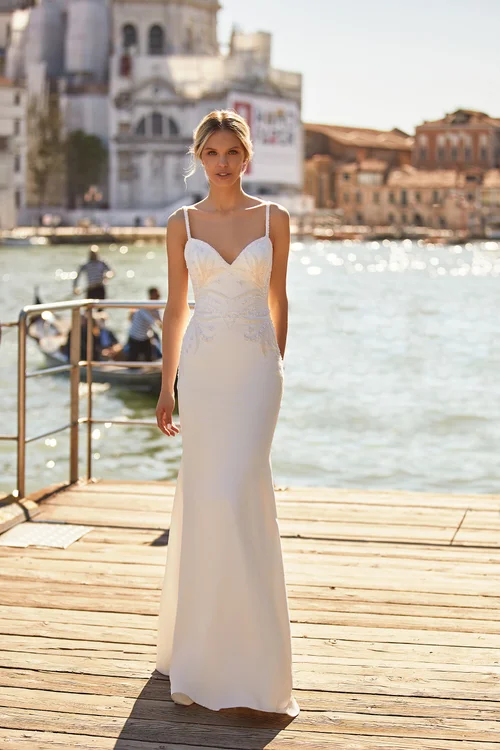 Buy wedding dress «Misha» Katy Corso from the collection It is Love of 2023 in the boutique “Mary Trufel” Misha