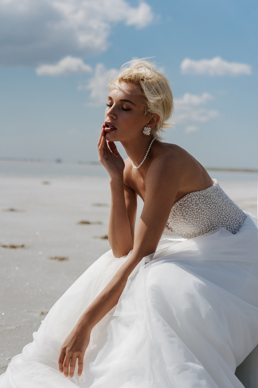 Купить свадебное платье «Феличе» Наталья Романова из коллекции Блаш 2022 года в салоне «Мэри Трюфель»