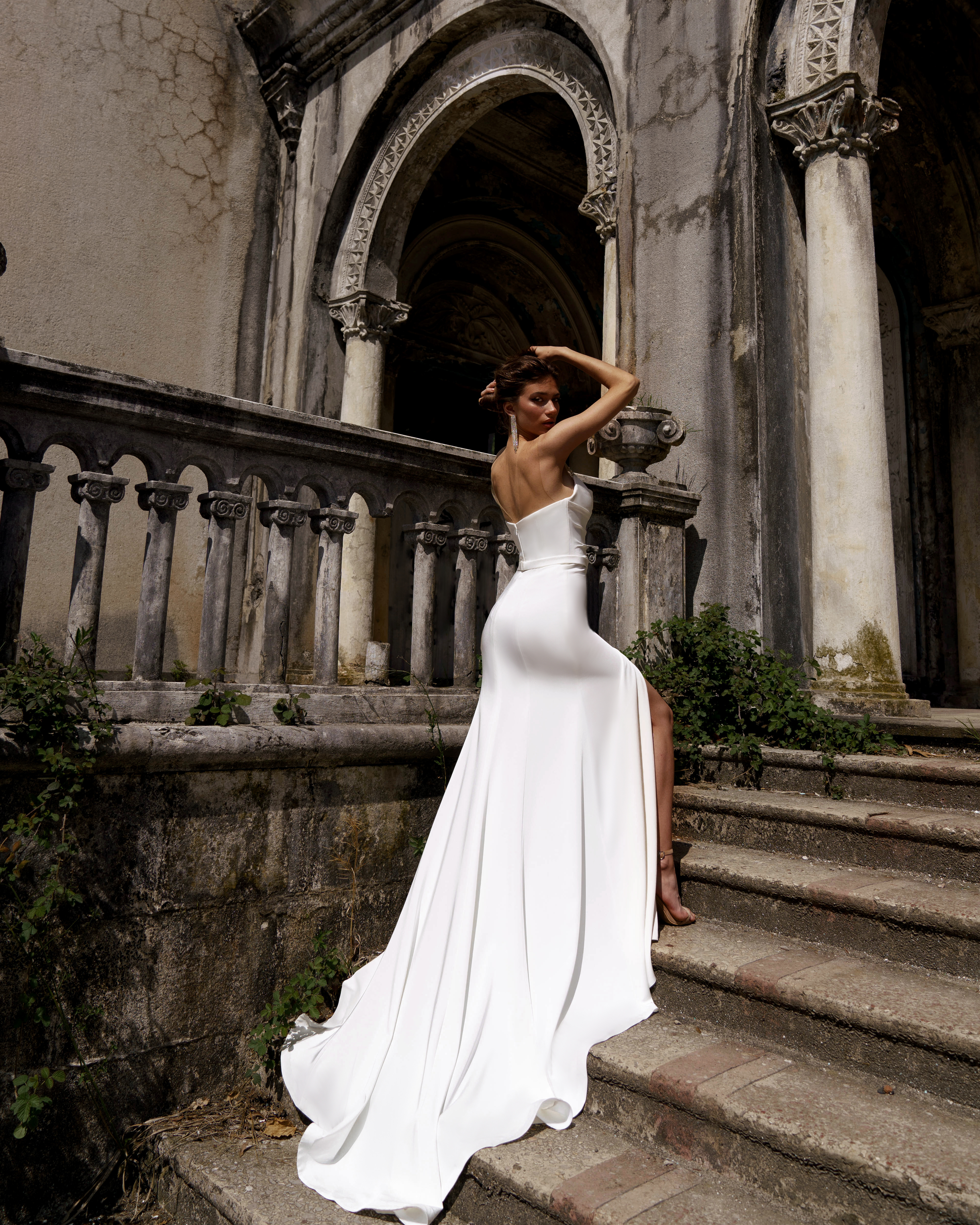 Купить свадебное платье «Джиа» Натальи Романовой из коллекции Сандримс 2023 года в салоне «Мэри Трюфель»