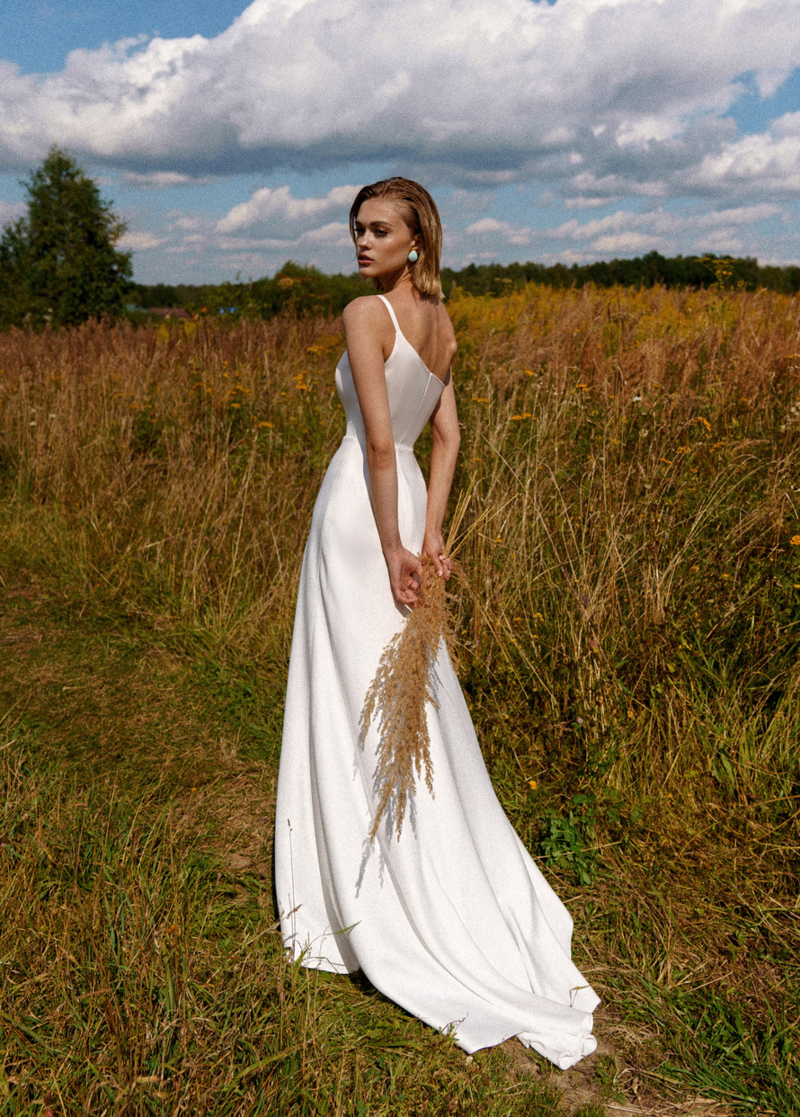 Купить свадебное платье «Либерти» Натальи Романовой из коллекции 2021 в салоне «Мэри Трюфель»