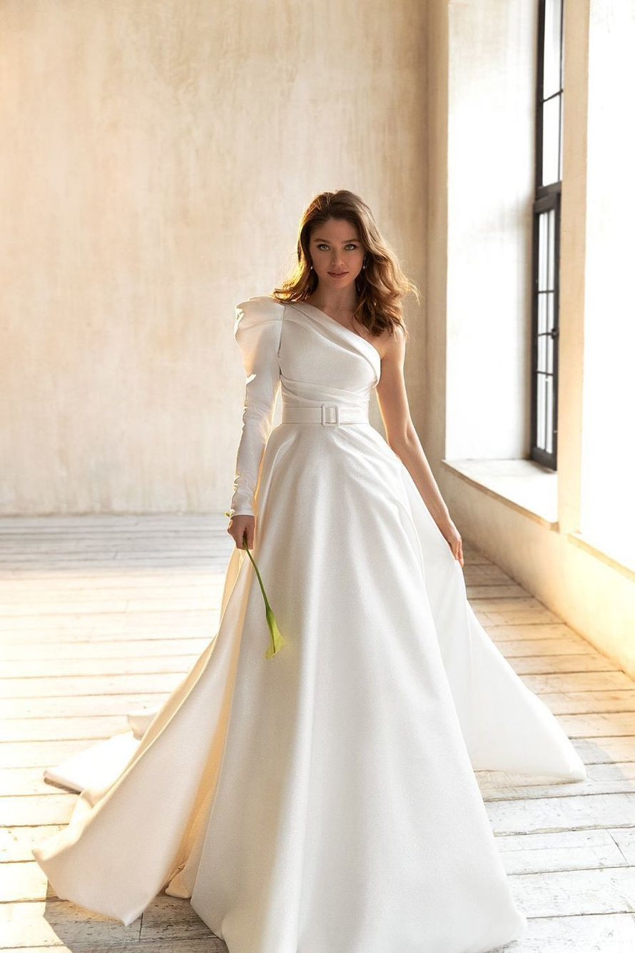 Купить свадебное платье «Кортни» Евы Лендел из коллекции 2021 в Краснодаре 