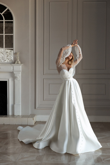 Свадебное платье «Диора» Евы Лендел — купить в Краснодаре платье Диора из коллекции "Меньше значит больше"2021