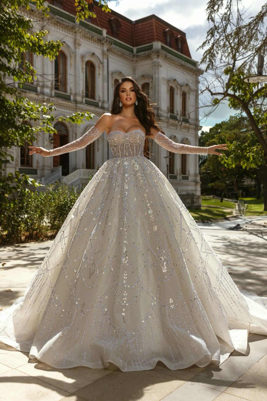 Wedding dresses from 5 000$