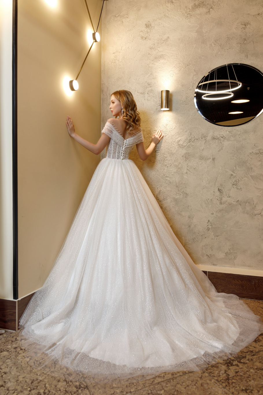 Купить свадебное платье «Брайд» Олег Бабуров из коллекции 2021 года в салоне «Мэри Трюфель»