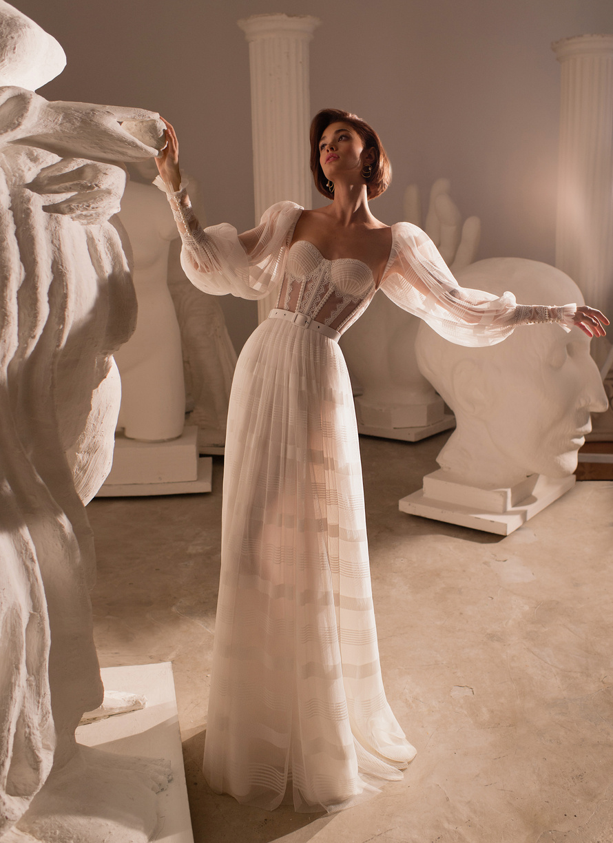 Свадебное платье Каприта Кукла — купить в Москвае платье Каприта из коллекции Олимп 2022