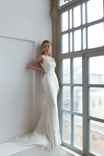 Купить свадебное платье «Мэйджест» Дарья Карлози из коллекции 2021 года в салоне «Мэри Трюфель»
