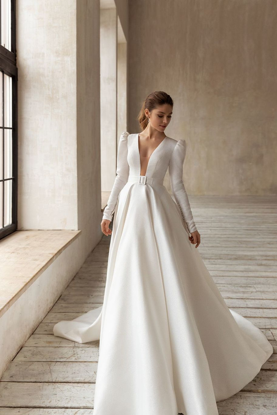 Купить свадебное платье «Ванесса» Евы Лендел из коллекции 2021 в Екатеринбурге 