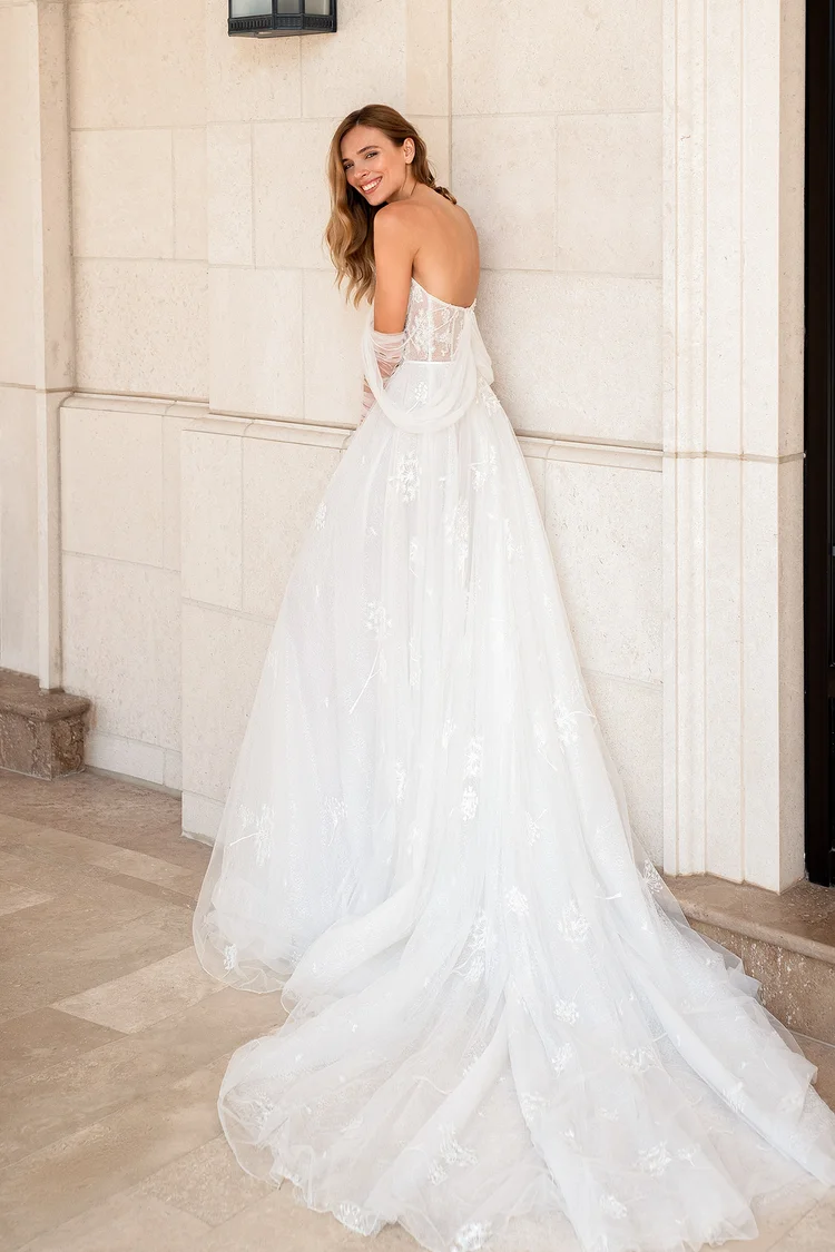 Свадебное платье Амели Дарья Карлози — купить в Самаре платье Амели из коллекции 2020 Амели