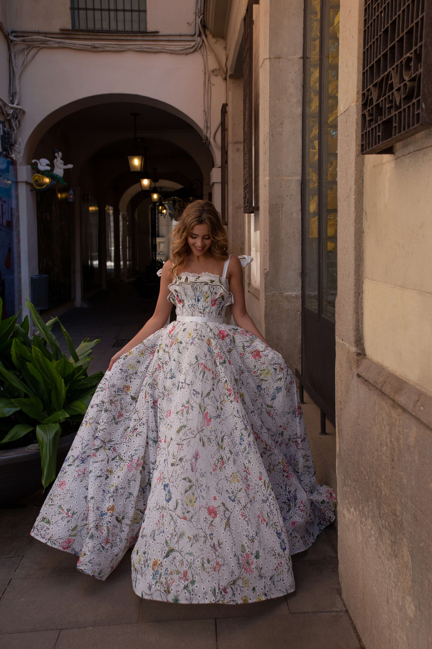 Купить свадебное платье «Ночиата» Рара Авис из коллекции Дольче Вита 2023 года в салоне «Мэри Трюфель»
