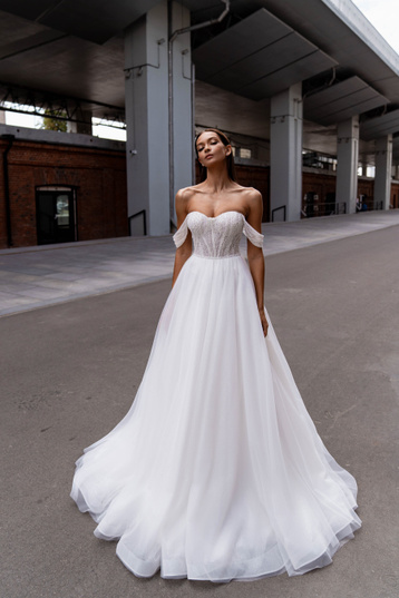 Купить свадебное платье «Сибилл» Сонеста из коллекции 2023 года в салоне «Мэри Трюфель»