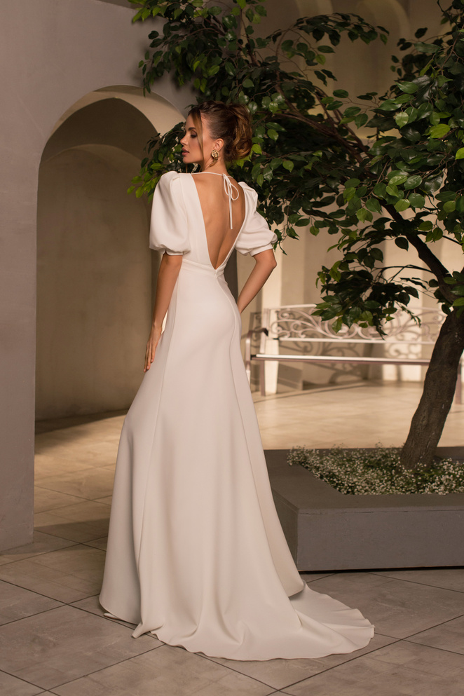 Купить свадебное платье «Тэйвора» Мэрри Марк из коллекции Минимализм 2023 года в салоне «Мэри Трюфель»