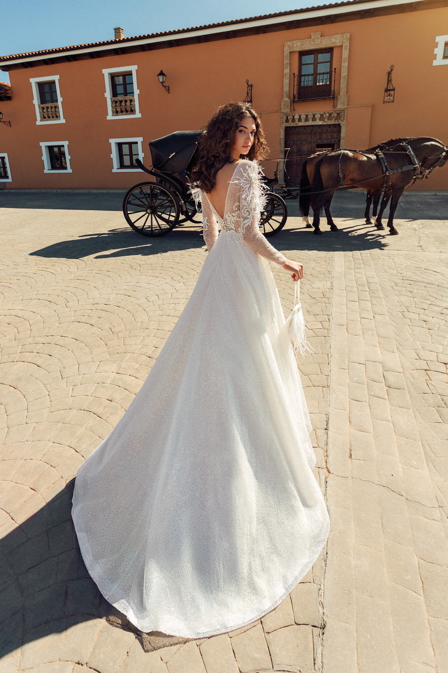 Купить свадебное платье «Карина» Татьяны Каплун из коллекции «Вайлд Винд 2019» в салоне