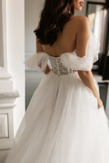 Купить свадебное платье «Жаклин» Эстелавия из коллекции Одна на миллион 2024 года в салоне «Мэри Трюфель» Жаклин