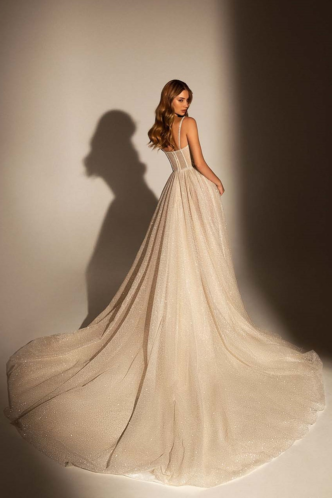 Купить свадебное платье «Мьюз» Кристал Дизайн из коллекции Мьюз 2021 в интернет-магазине «Мэри Трюфель»