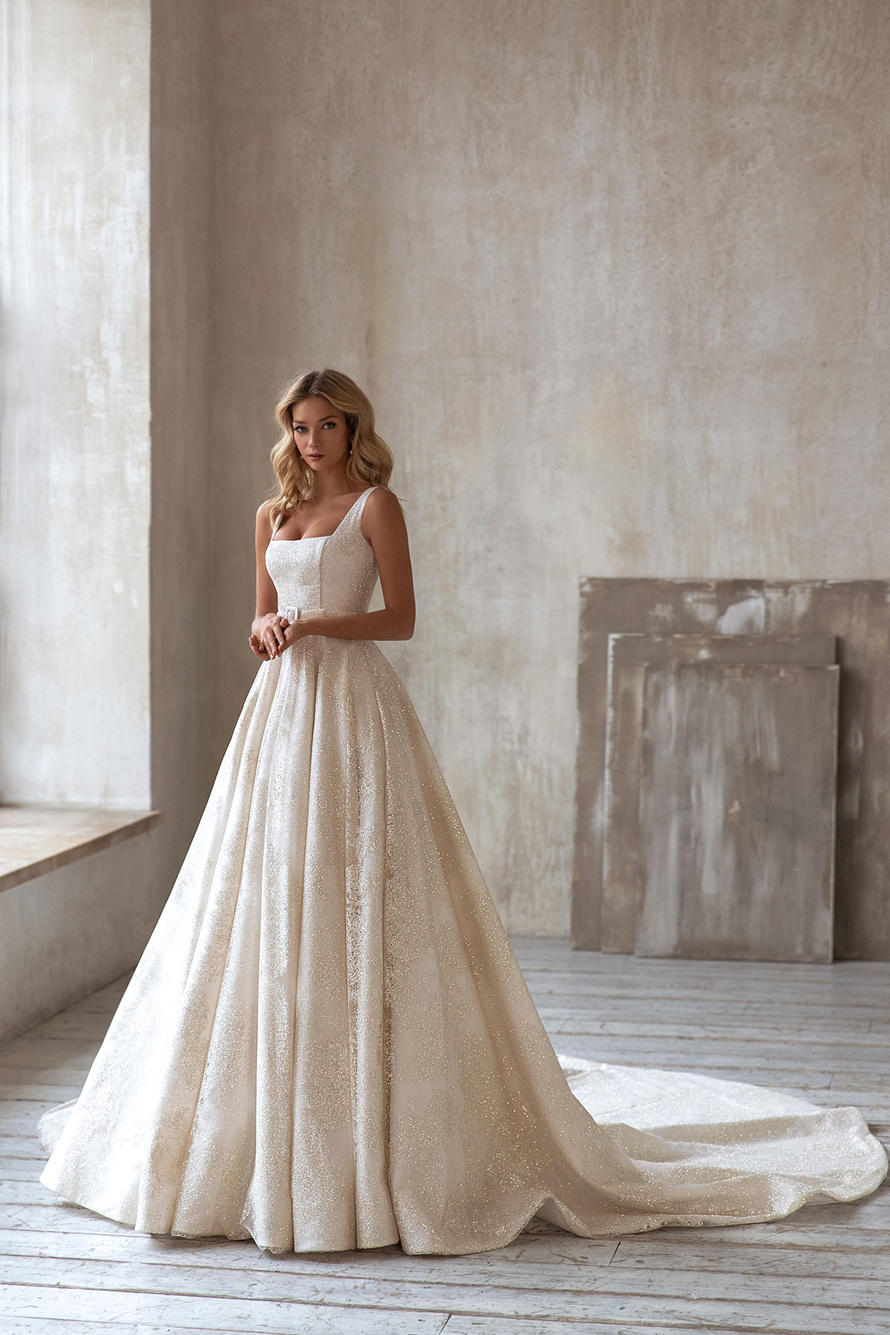 Купить свадебное платье «Бри» Евы Лендел из коллекции 2021 в Екатеринбурге 