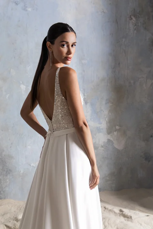 Купить свадебное платье «Лусия» Секрет Споса из коллекции Блеск 2022 года в салоне «Мэри Трюфель» Лусия