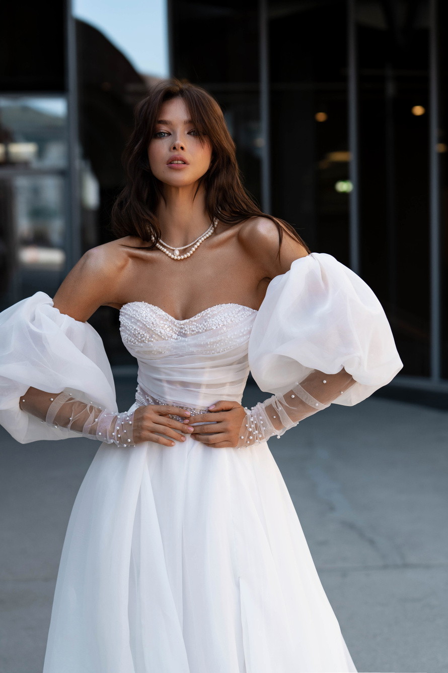 Купить свадебное платье «Джитта» Сонеста из коллекции 2023 года в салоне «Мэри Трюфель»