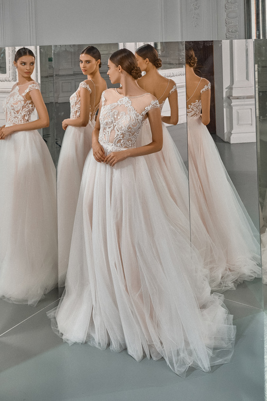 Свадебное платье «Амабелла» Мэрри Марк  — купить в Краснодаре платье Амабелла из коллекции «Гэлакси» 2021