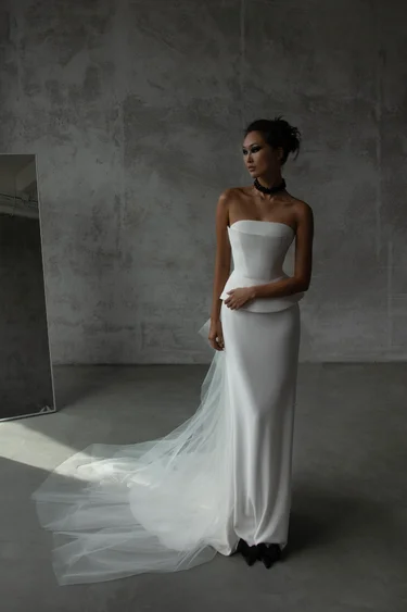Simple wedding dresses