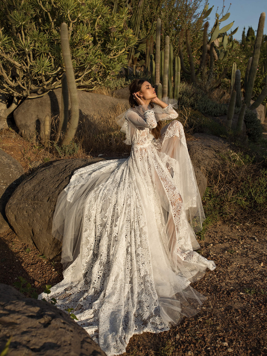 Купить свадебное платье «Юджан» Рара Авис из коллекции Вайлд Соул 2019 года в салоне